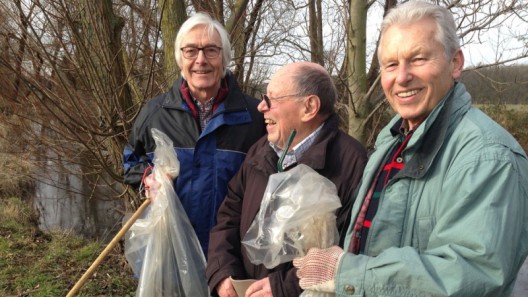 Reinigungsaktion in der Großen Laache