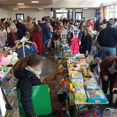 2026-03-15-kindertroedelmarkt-cdu-sinnersdorf-2