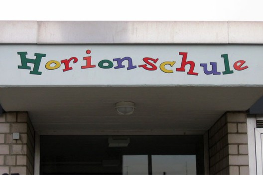 horionschule-sinnersdorf-eingang